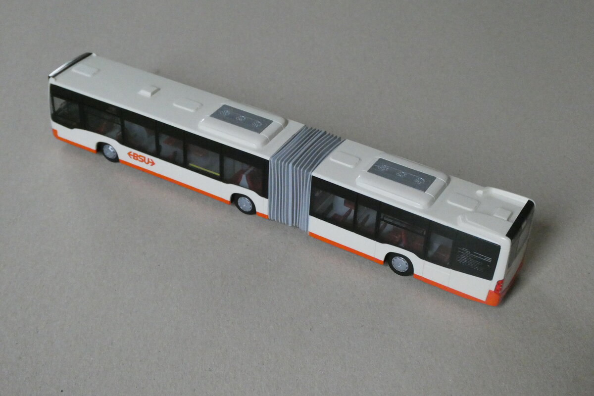 (282'240) - BSU Solothurn - Nr. 53 - Mercedes am 9. November 2025 in Thun (Modell)