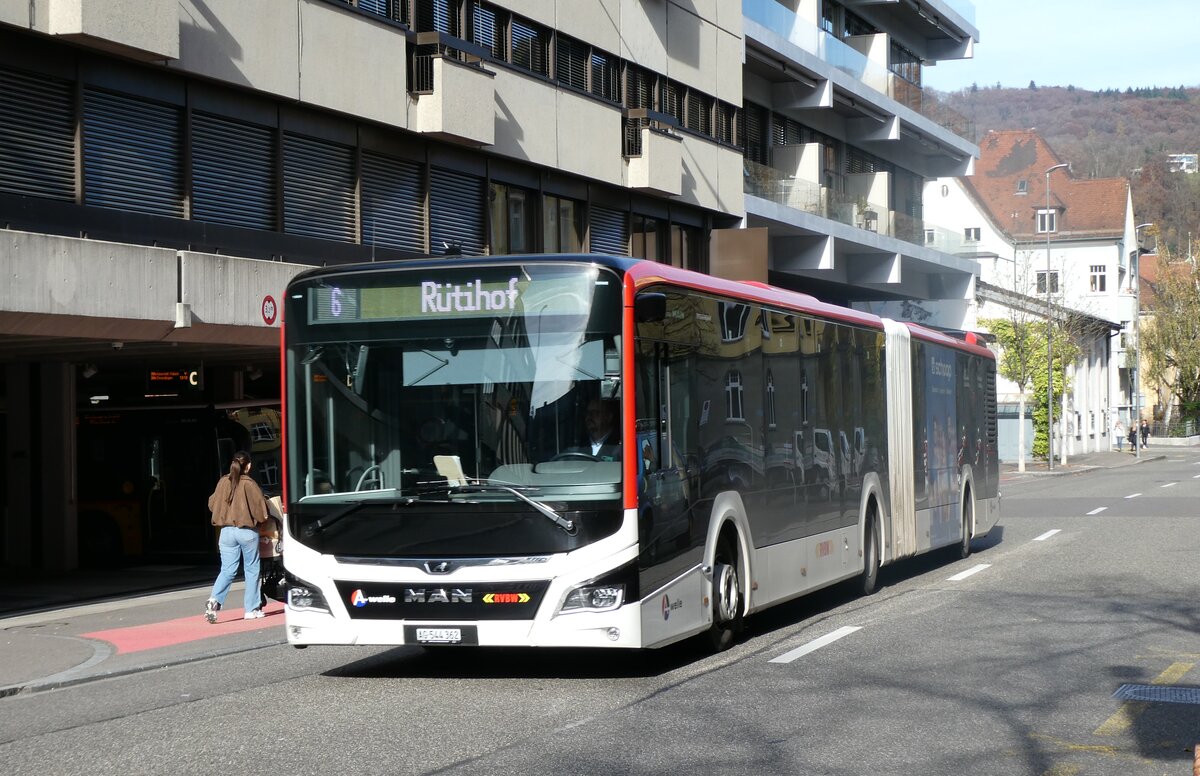 (282'293) - Inderm�hle, Rekingen - Nr. 130/AG 544'362 - MAN am 11. November 2025 in Baden, Postautostation