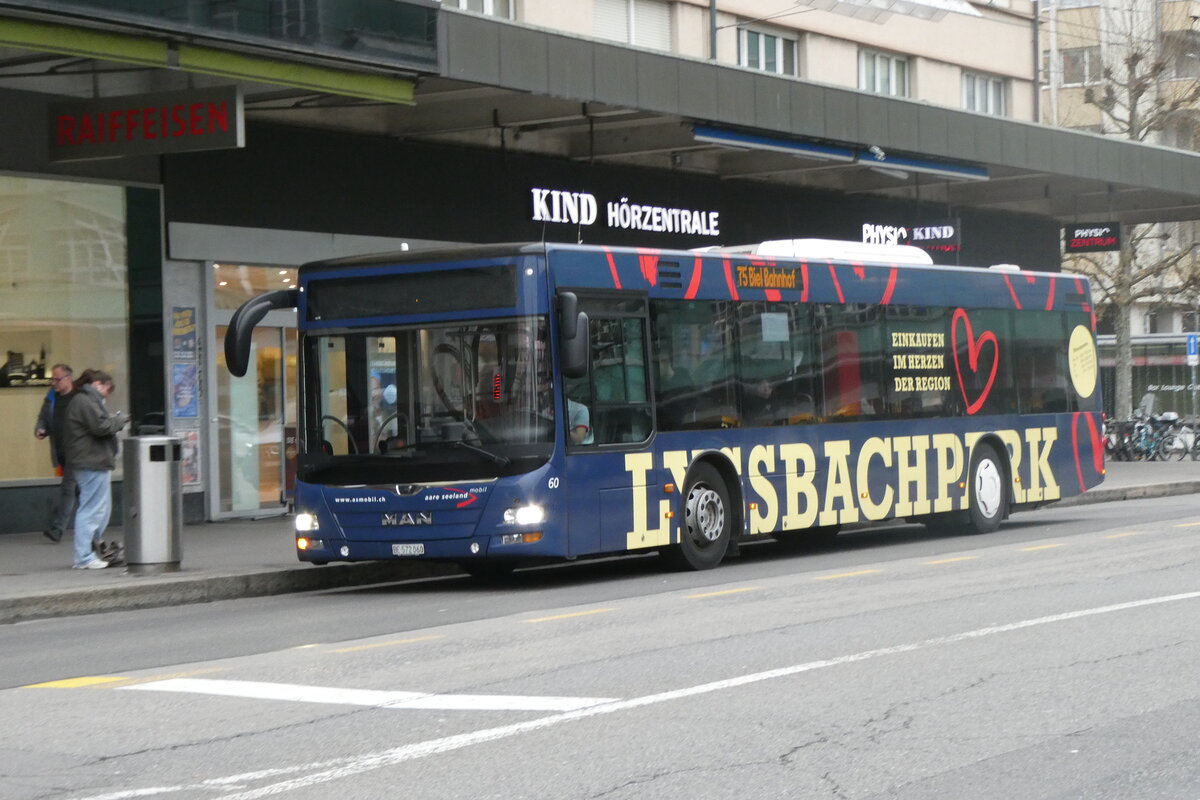 (282'724) - ASm Langenthal - Nr. 60/ZH 572'060 - MAN am 4. Dezember 2025 beim Bahnhof Biel