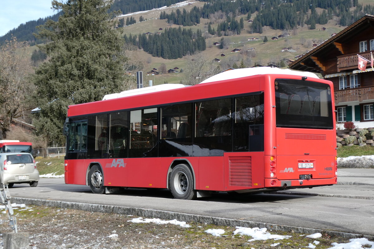 (283'197) - AFA Adelboden - Nr. 39/BE 25'753 - Scania/Hess am 15. Dezember 2025 beim Bahnhof Lenk