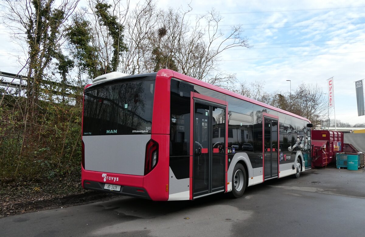 (283'355) - TRAVYS Yverdon - Nr. 240/VD 1418 - MAN am 20. Dezember 2025 in Kerzers, Interbus