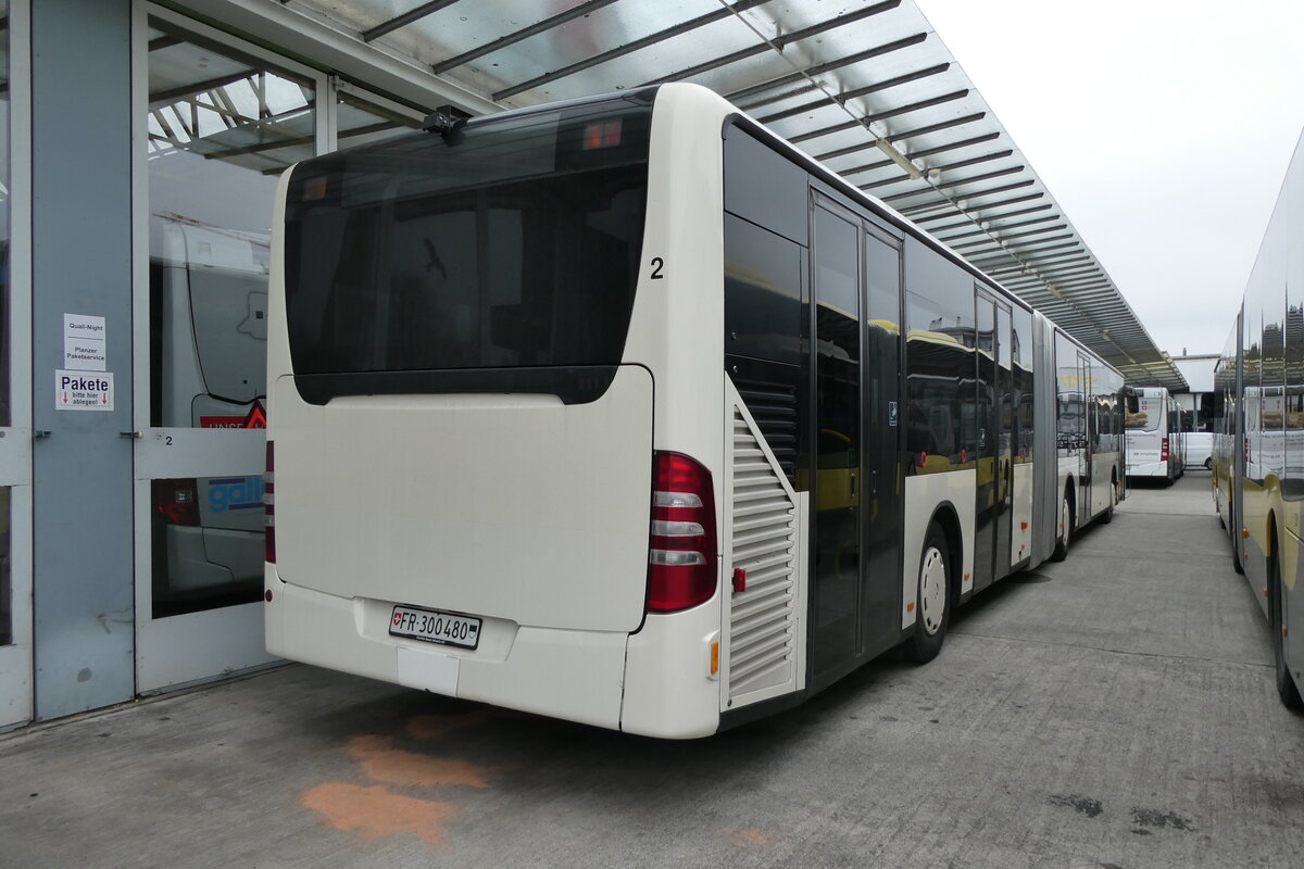 (283'535) - Intertours, Domdidier - Nr. 480/FR 300'480 - Mercedes (ex Nr. 210; ex STI Thun Nr. 134) am 28. Dezember 2025 in Thun, Garage STI