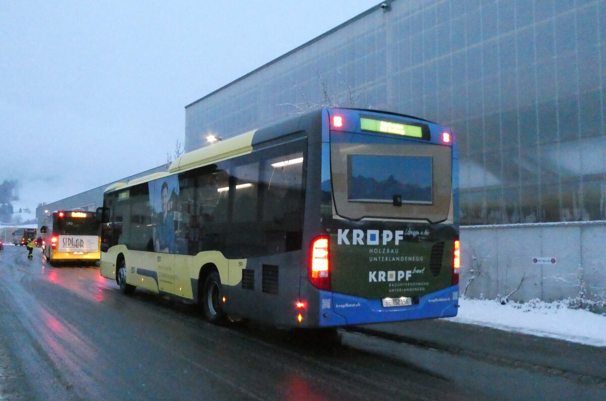 (283'793) - STI Thun - Nr. 156/BE 752'156 - Mercedes am 10. Januar 2026 beim Bahnhof Frutigen