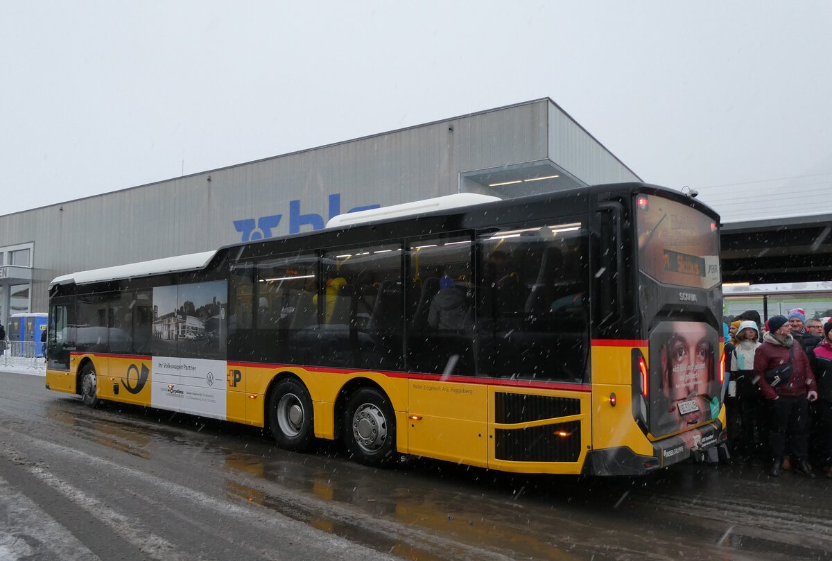 (283'839) - Engeloch, Riggisberg - Nr. 12/BE 520'405/PID 11'982 - Scania am 10. Januar 2026 beim Bahnhof Frutigen