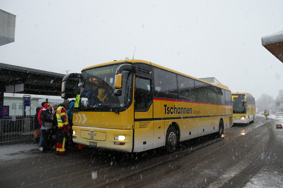 (283'855) - Tschannen, Zogingen - Nr. 6/AG 7858 - MAN (ex STI Thun Nr. 39) am 10. Januar 2026 beim Bahnhof Frutigen
