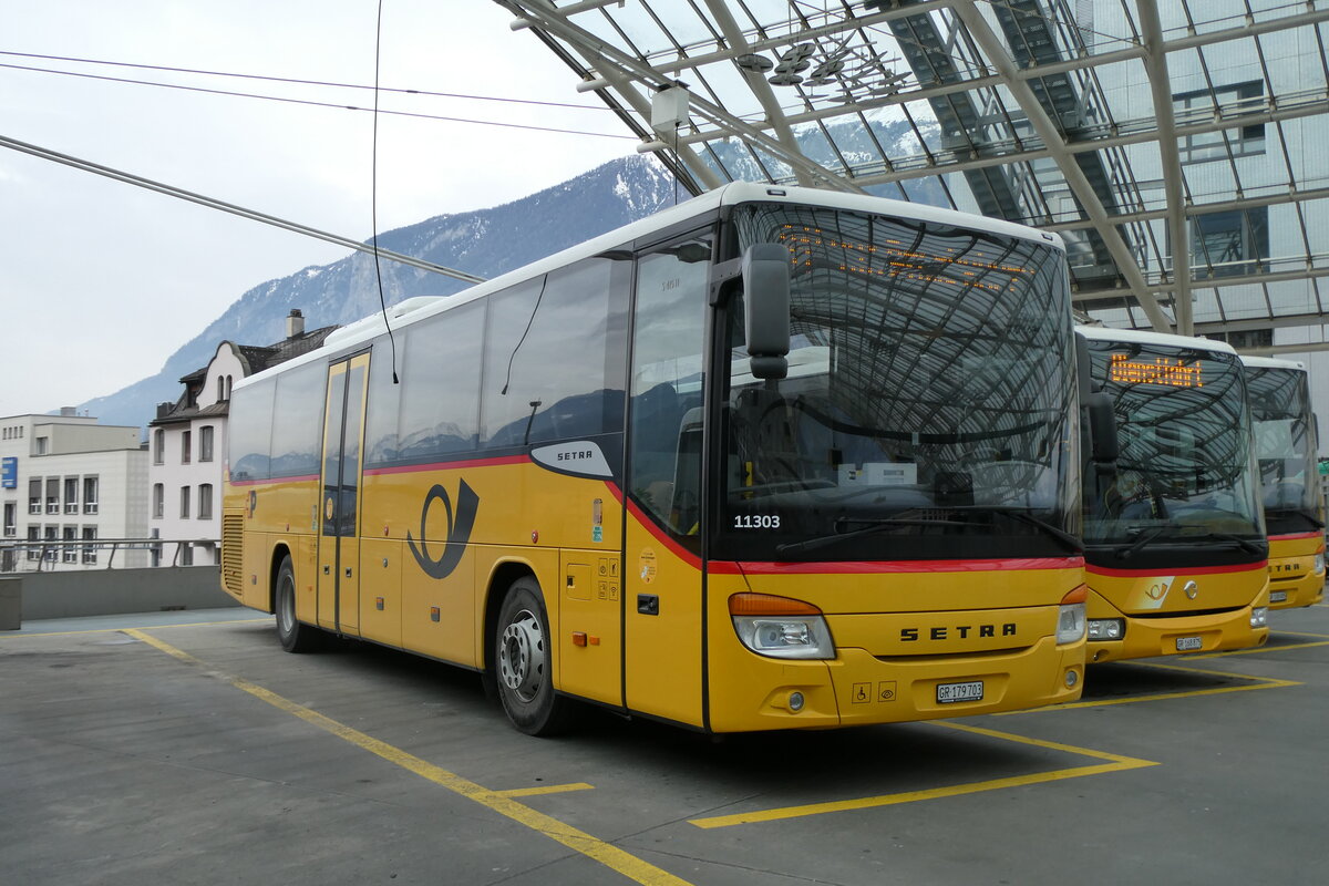 (284'652) - PostAuto Graub�nden - GR 179'703/PID 11'303 - Setra am 6. Februar 2026 in Chur, Postautostation
