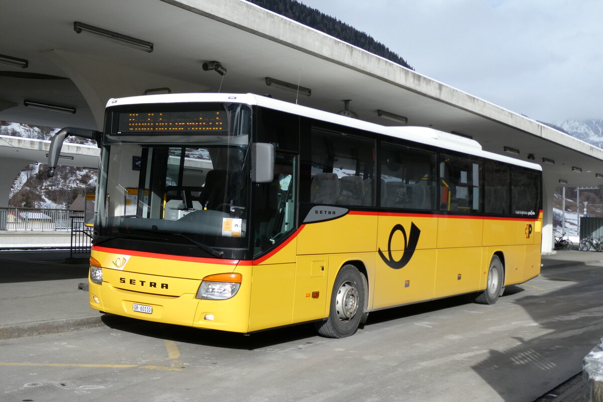 (284'787) - Terretaz, Zernez - GR 60'110/PID 10'229 - Setra am 10. Februar 2026 beim Bahnhof Zernez