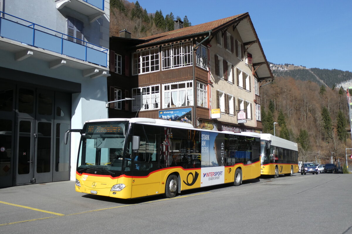 (285'214) - PostAuto Bern - BE 827'645/PID 11'426 - Mercedes am 5. M�rz 2026 beim Bahnhof Lauterbrunnen