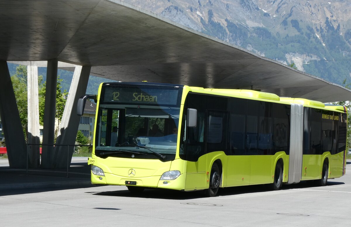 (286'534) - Aus Liechtenstein: BOS PS Anstalt, Vaduz - Nr. 590/FL 40'232 - Mercedes (ex PLA Vaduz Nr. 60/PID 10'403) am 30. April 2026 beim Bahnhof Buchs