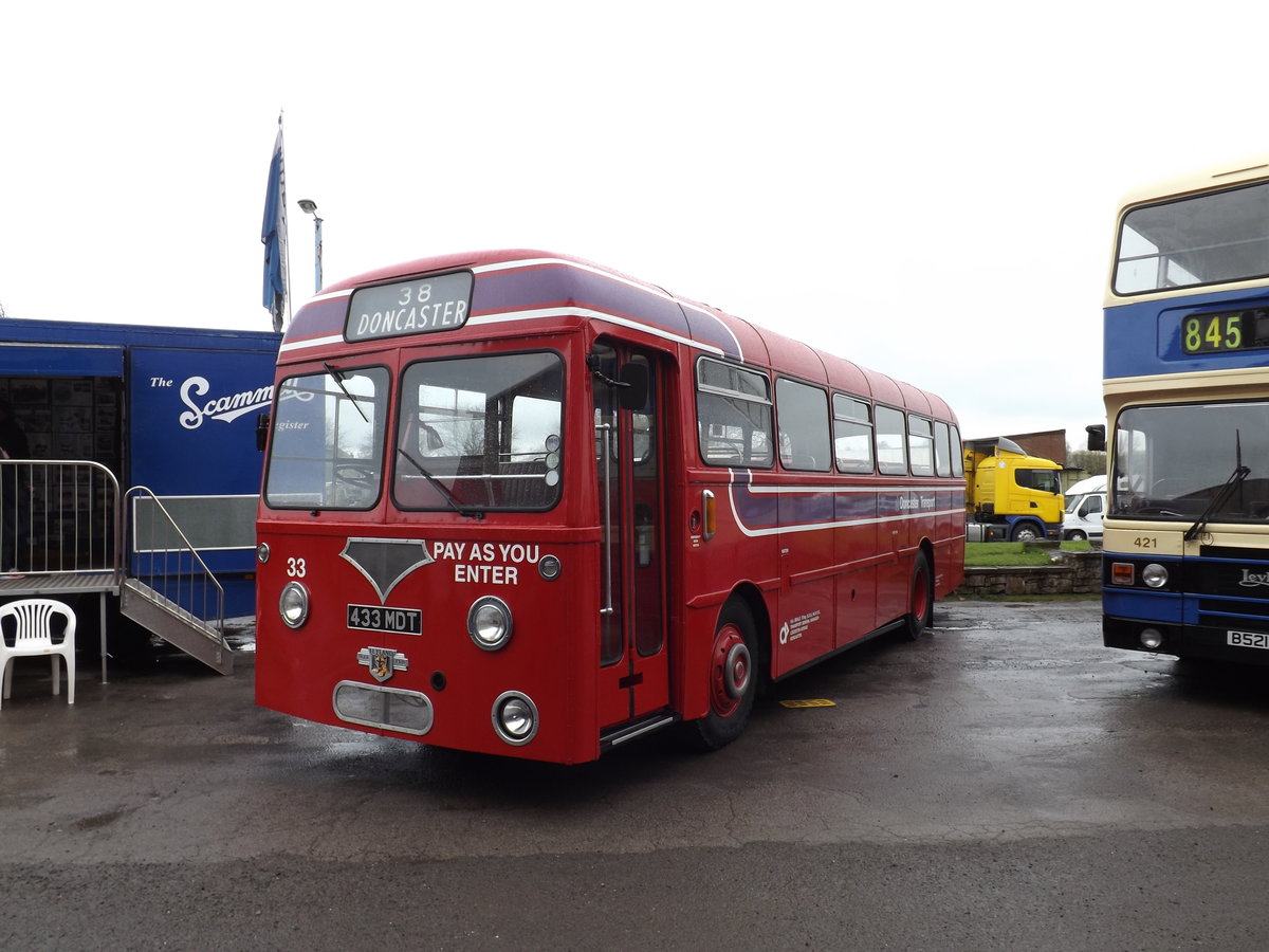 433 MDT
1963 Leyland Tiger Cub
Roe B45F
Doncaster Corporation 33

Photo tajen at Brough, Cumbria, England on 10th April 2017.