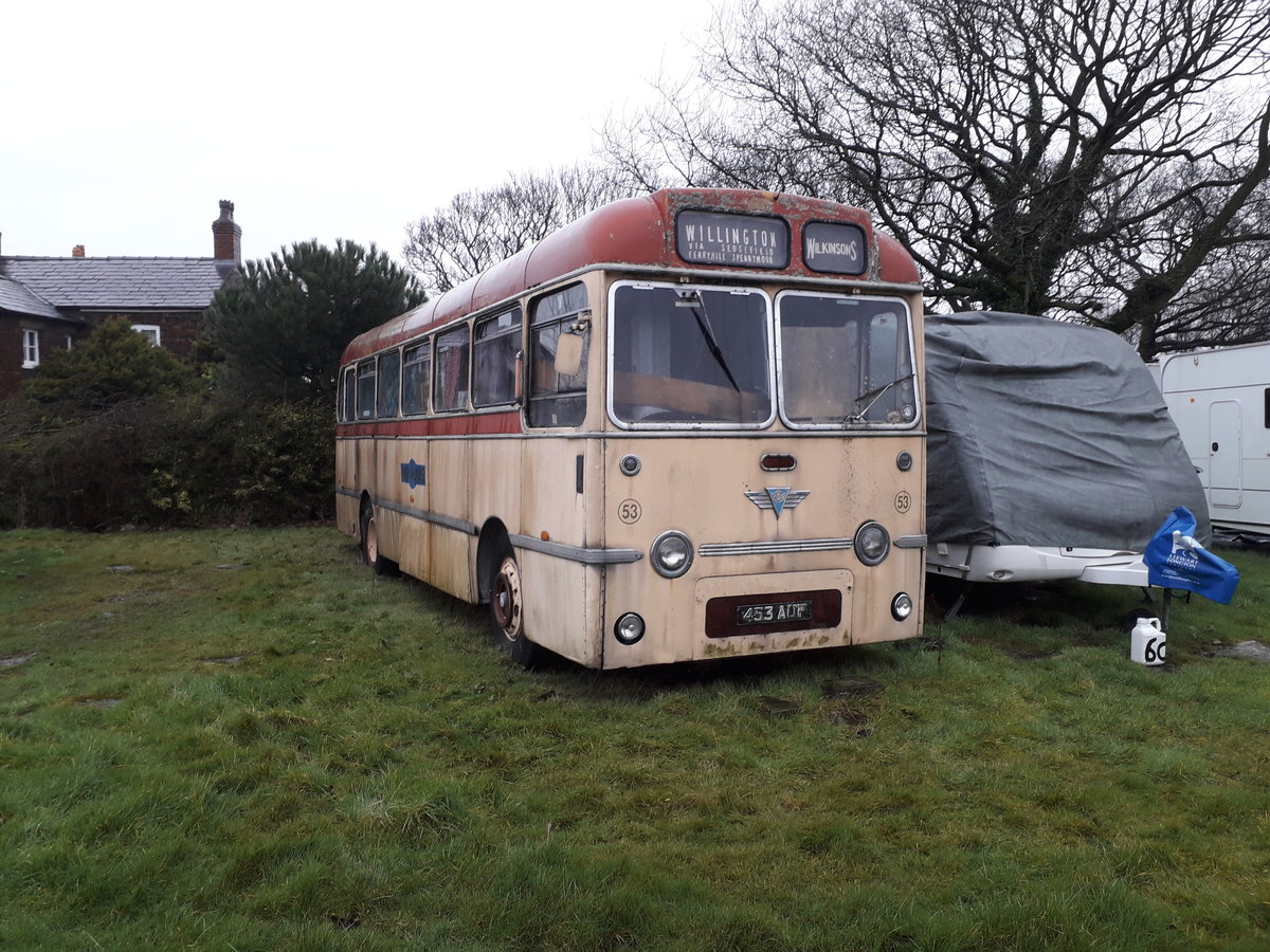 453 AUP
1958 AEC Reliance
Plaxton Highway B45F
New to Wilkinsons, Sedgefield, England as fleet number 53.
Converted for several uses, including mobile radio station and living accommodation in relation to show horses.

Seen near St Helens, England 19th February 2020.