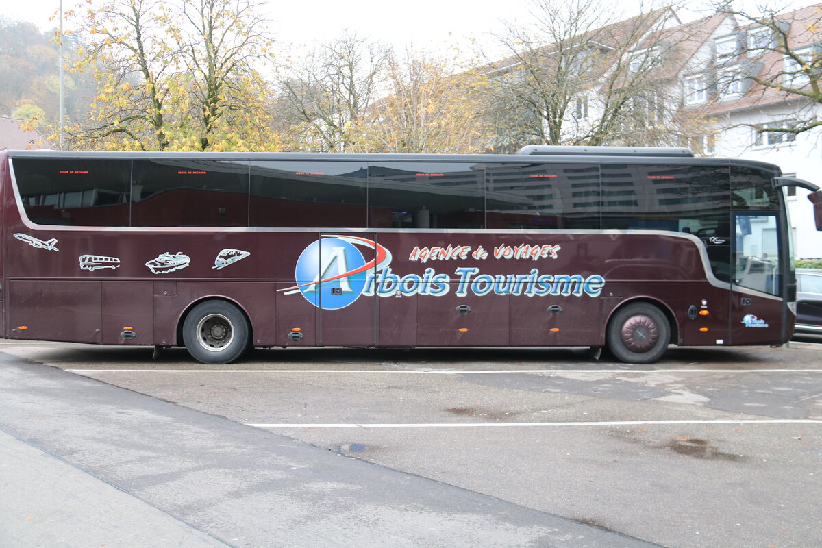 Aus Frankreich: Arbois Tourisme, Arbois - Van Hool Acron am 12. November 2016 in M�nchen (Aufnahme: Martin Beyer)