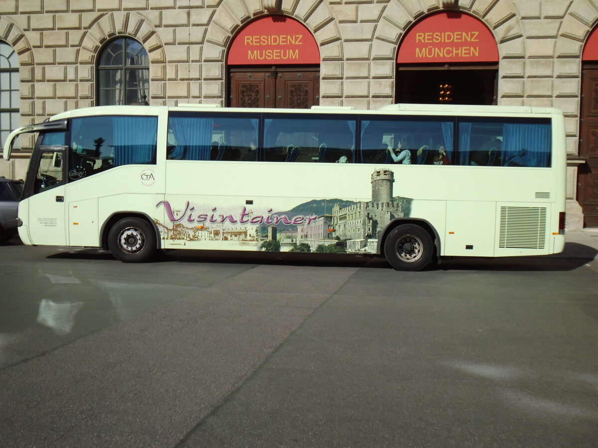Aus Italien: Visintainer, Civezzano - Scania Century am 12. M�rz 2014 in M�nchen (Aufnahme: Martin Beyer)