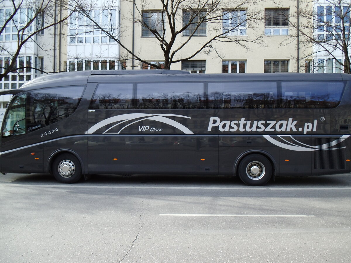 Aus Polen: Pastuszak, Krak�w - Irizar i6 am 11. M�rz 2014 in M�nchen (Aufnahme: Martin Beyer)