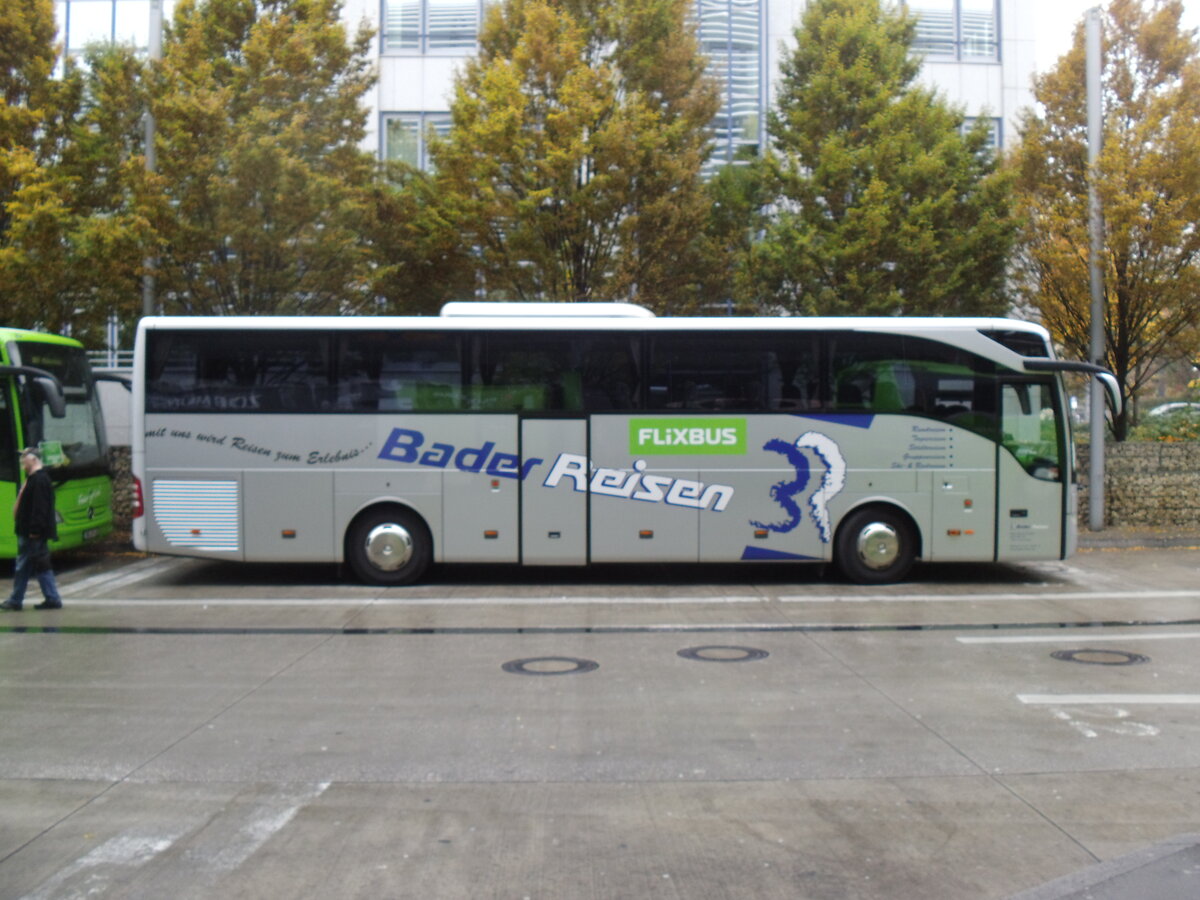 Bader, Grafenberg - Mercedes Benz Tourismo am 29. Oktober 2016 in M�nchen (Aufnahme: Martin Beyer)