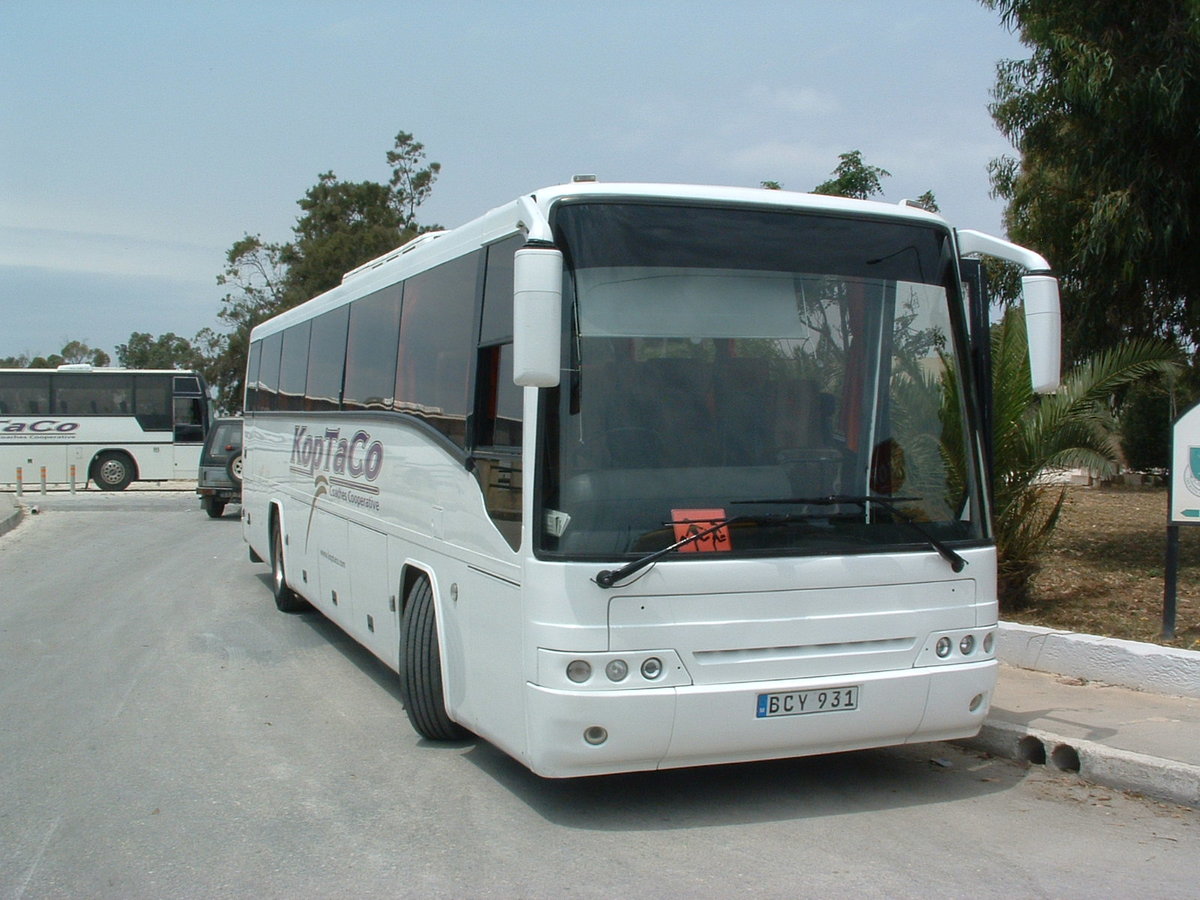 BCY 931
1991 Leyland Tiger
Plaxton 321 C53F (rebuilt/modernised)
New to Monetgrange, Nottingham, registered H2 RAD.

Seen in Marsa, Malta, on 24th April 2011.