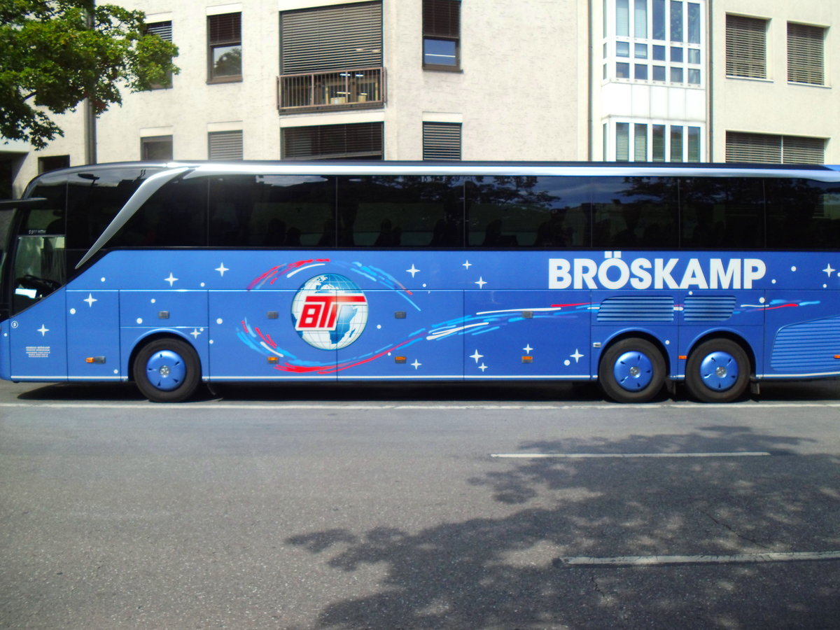 Br�skamp, Harsewinkel - Nr. 5 - Setra S 517 HDH am 17. August 2016 in M�nchen (Aufnahme: Martin Beyer)