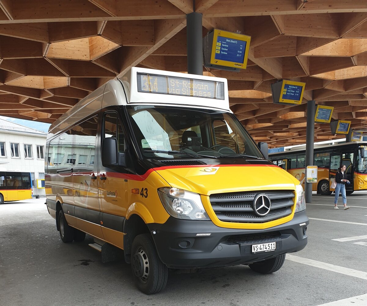 Buchard, Leytron - VS 474'511 - PID 10700 - (Ex Postauto Wallis Nr. 43) - Mercedes le 29 juin 2022 � Sion, gare