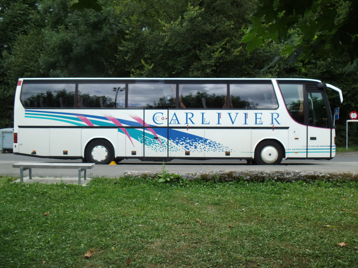 Carlivier, Savagnier - NE 10'115 - Setra S 315 HD am 6. August 2017 in Neuch�tel (Aufnahme: Martin Beyer)