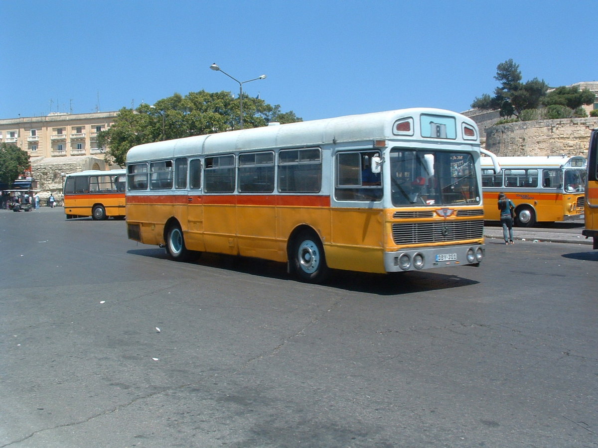 DBY 301
1971 AEC Swift
Marshall B33D (as built)
New to London Transport, registered EGN 200J, fleet number SMS200.

Photographed at Valletta, Malta, on 1st May 2010.