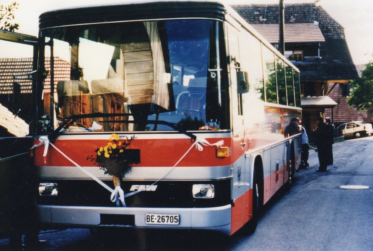 (G 09) - Aus dem Archiv: AFA Adelboden - Nr. 16/BE 26'705 - FBW/R&J am 30. Mai 1987 in Fahrni, D�rfli