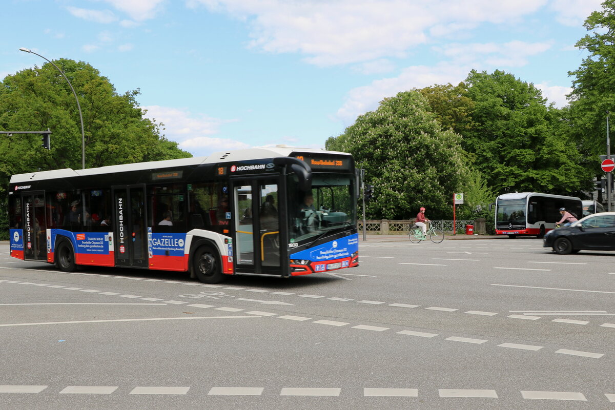 HHA Hamburg - Nr. 1930/HH-YB 1930 - Solaris am 8. Mai 2025 in Hamburger, Mundsburger Damm (Aufnahme: Martin Beyer)
