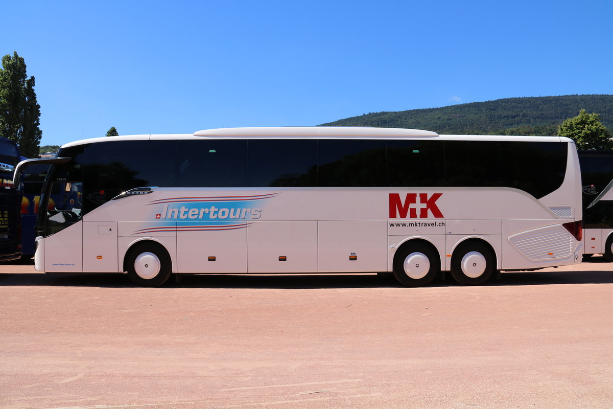 Intertours, Domdidier - Setra S 516 HD am 7. August 2016 in Neuch�tel (Aufnahme: Martin Beyer)