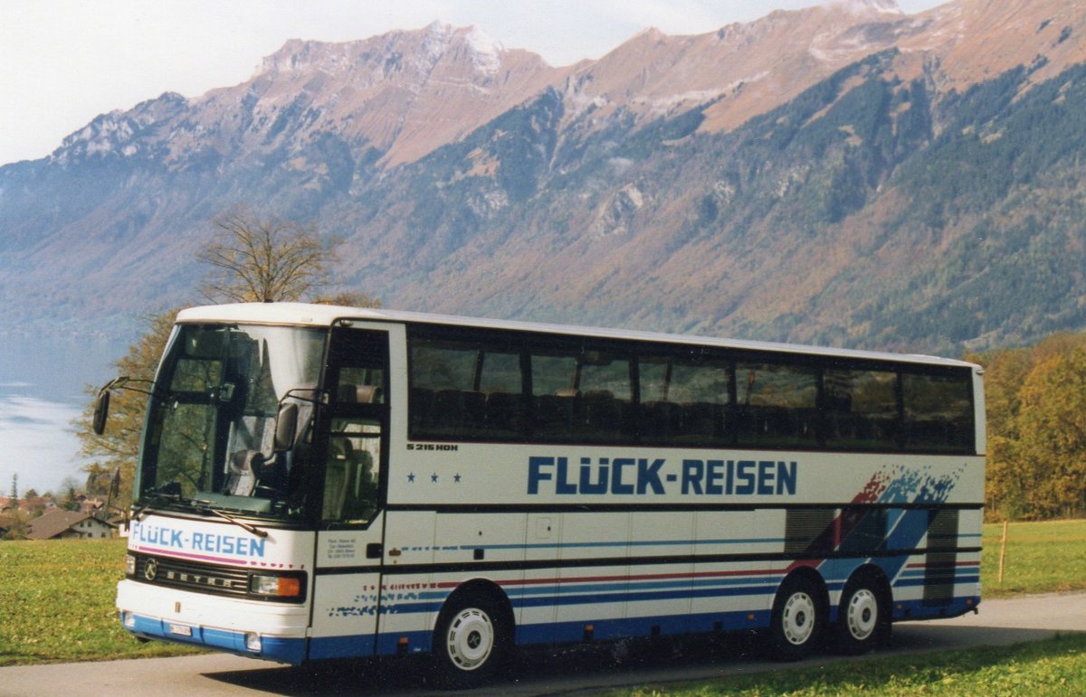 (MD125) - Aus dem Archiv: Fl�ck, Brienz - BE 170'009 - Setra im Oktober 1994 in Brienz