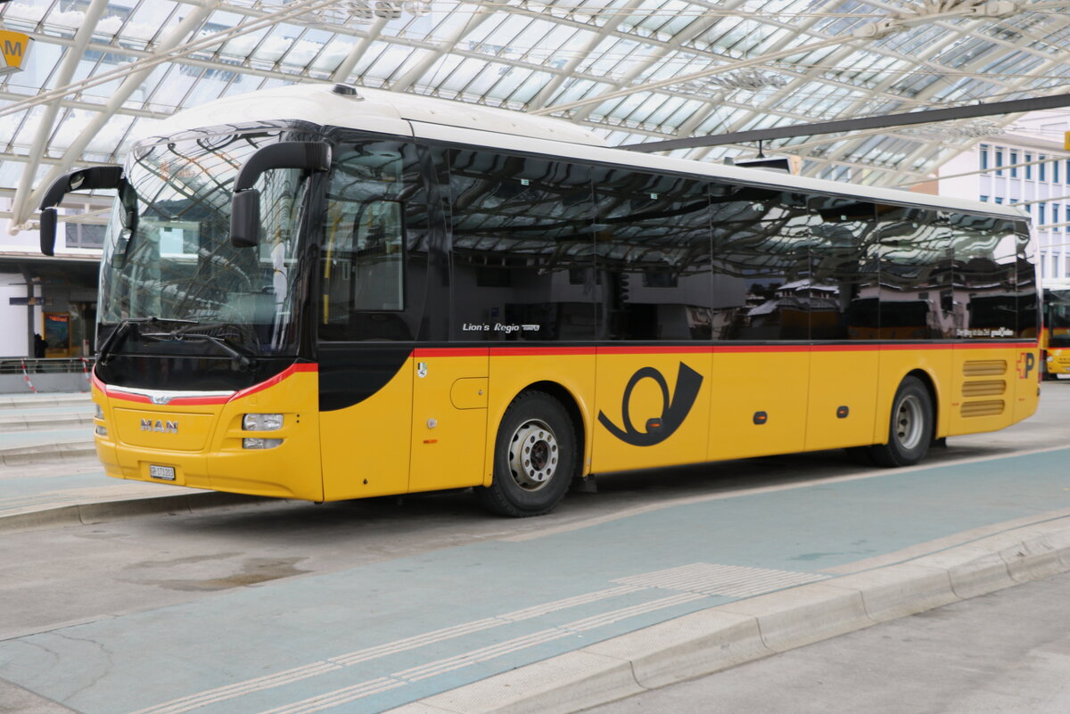 PostAuto Graub�nden - GR 173'203/PID 10'505 - MAN am 15. Januar 2025 in Chur, Postautostation (Aufnahme: Martin Beyer)