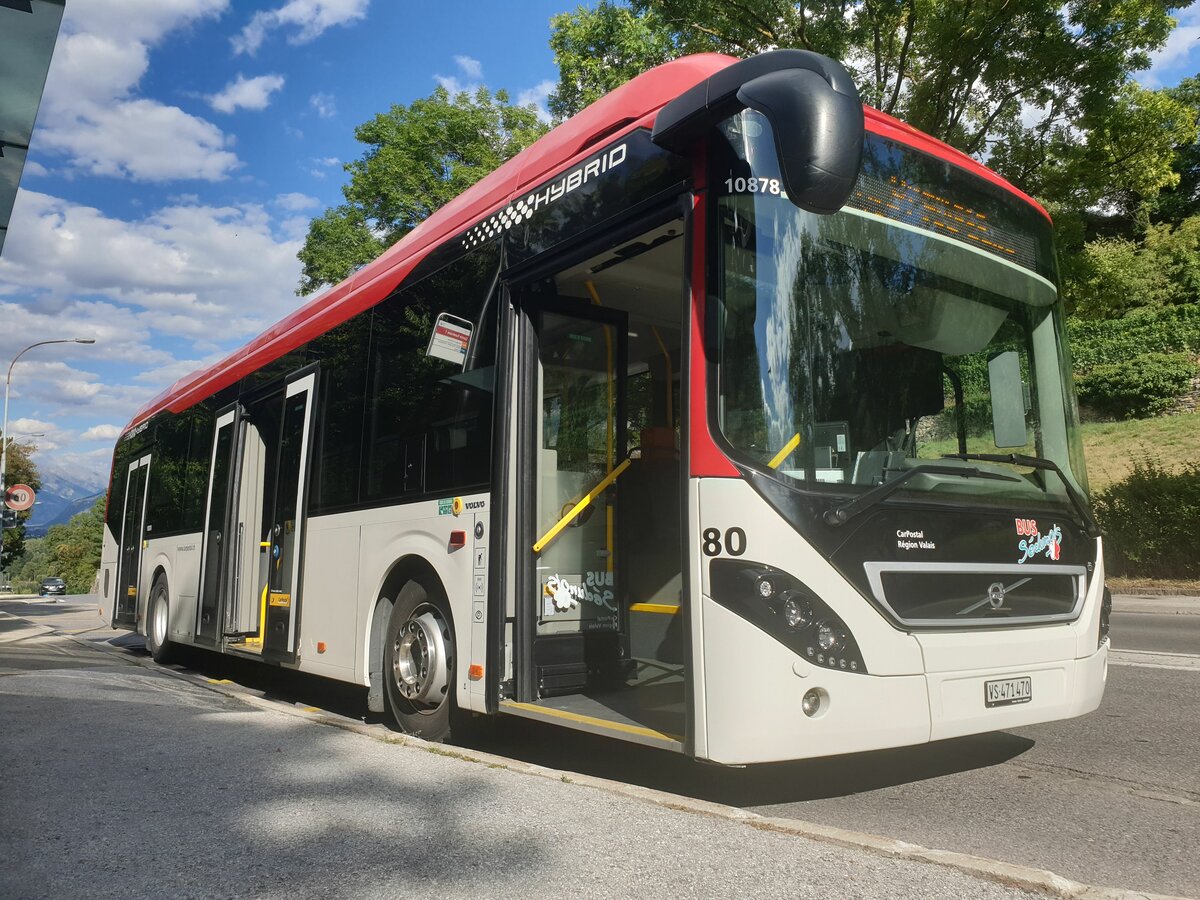 Postauto Wallis - Nr. 80/VS 471'470 - PID 10878 - Volvo le 3 Ao�t 2022 � Sion, Centre Fun�raire