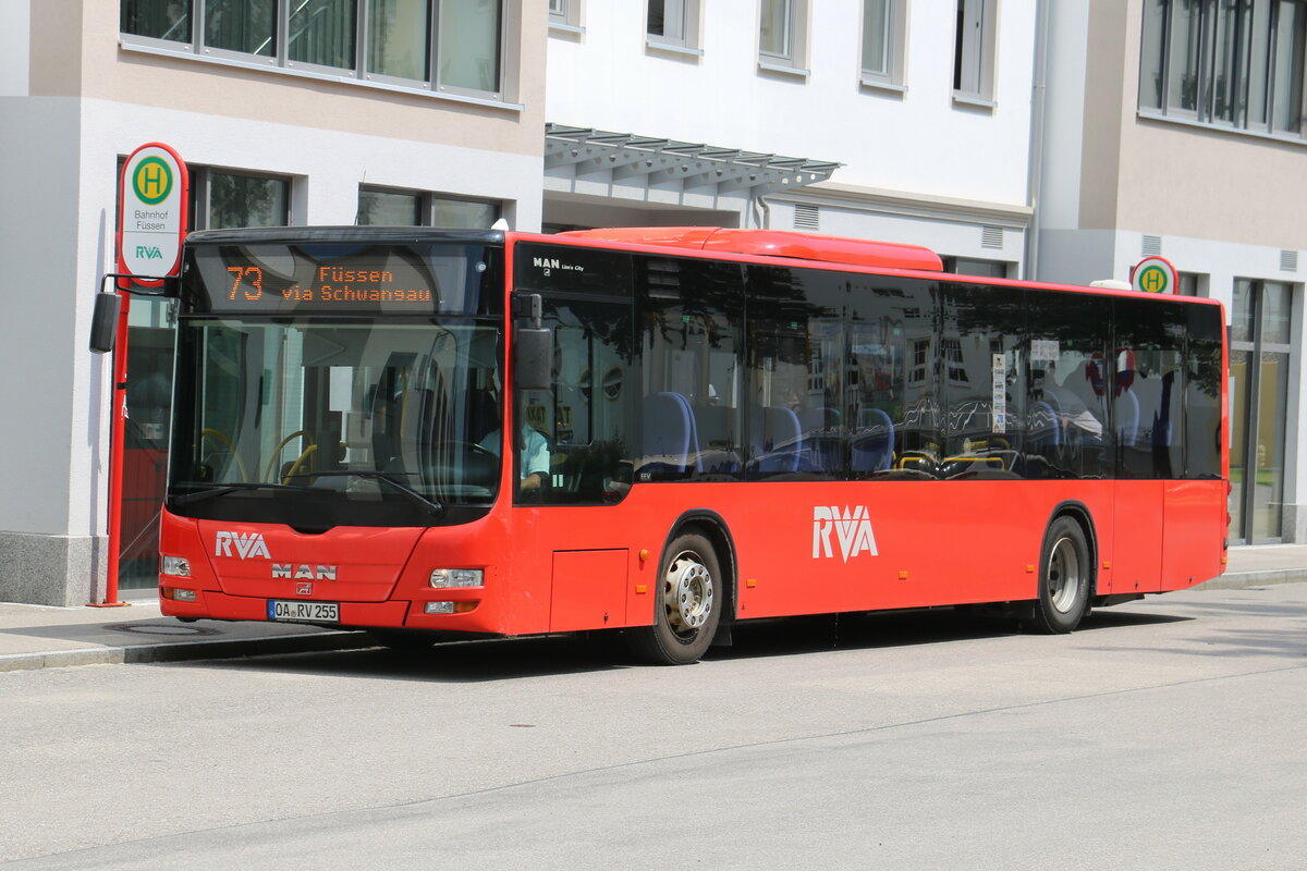RVA Oberstdorf - OA-RV 255 - MAN am 20. Juli 2021 beim Bahnhof F�ssen (Aufnahme: Martin Beyer)