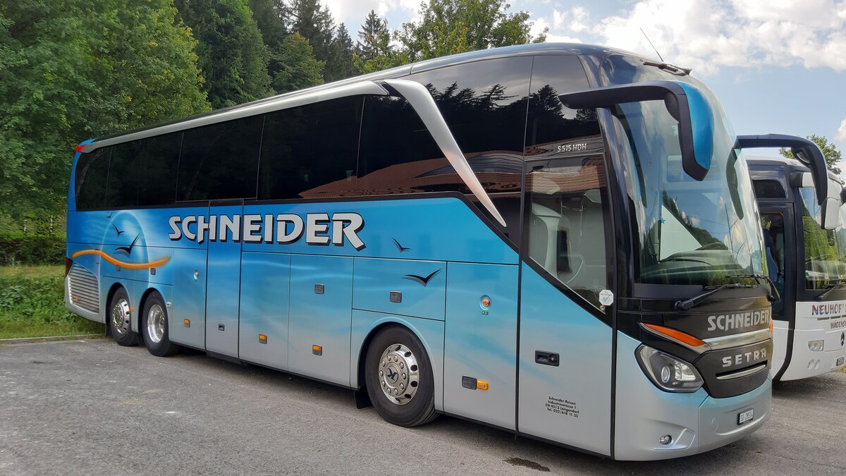 Setra S 515 HDH, SO 28514, Mines d'Asphalte, Travers/NE, Schneider Reisen und Transport AG, Langendorf, Aufgenommen am 4. September 2021