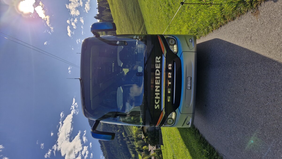 Setra S 515 HDH, SO 21723, Zwischenfl�h Diemtigtal, Schneider Reisen und Transport AG, Langendorf, Aufgenommen am 15. September 2025