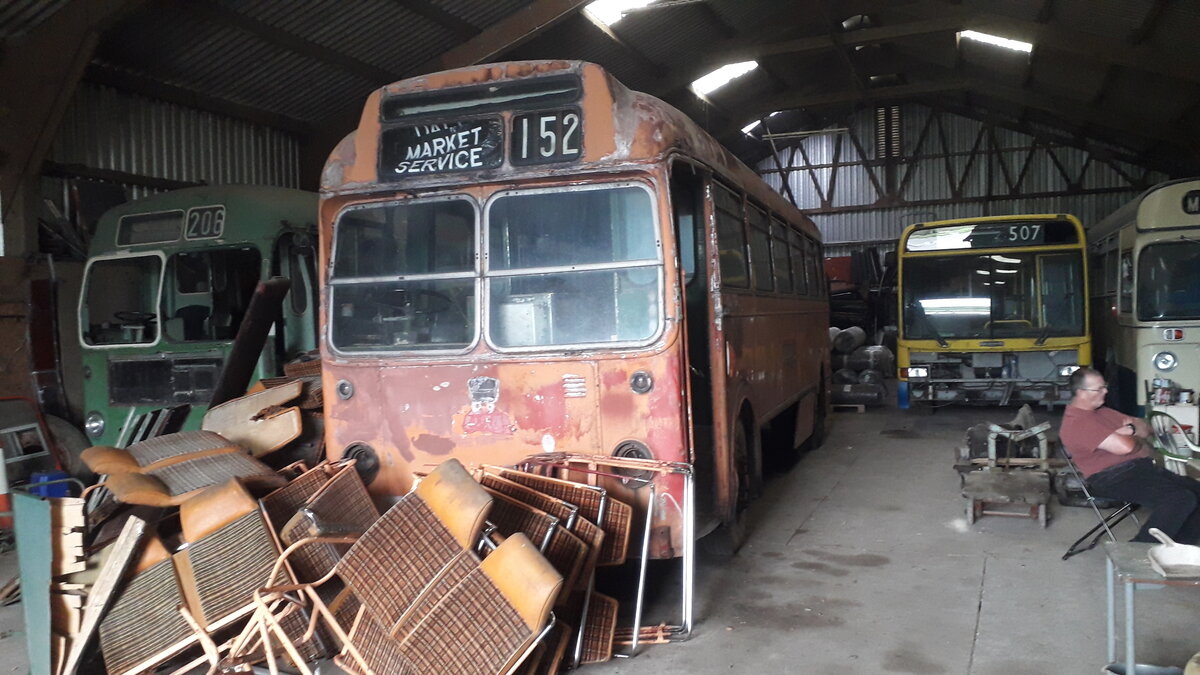 SHN 745
1954 Bristol LS5G
ECW B45F
New to United Automobile Services, Darlington, County Durham, UK.
Fleet number BU55

Seen in storage near Escrick, York, awaiting restoration.

11th July 2021
