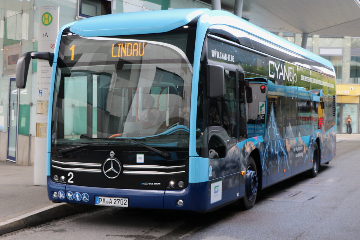 VBP Passa - Nr. 2/PA-A 2702 - eMercedes am 30. Juli 2025 in Passau (Aufnahme: Martin Beyer)