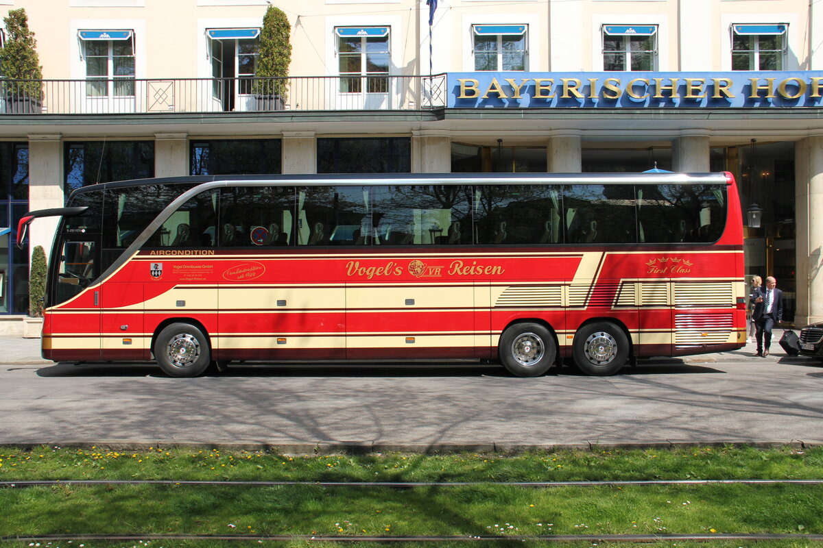 Vogel, Ismaning - Setra S 416 HDH am 20. April 2016 in M�nchen (Aufnahme: Martin Beyer)