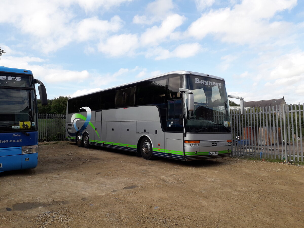 YJ04 BJE
2004 Van Hool Astron T915 C54Ft
Rayners, Esh Winning, County Durham.

New to Eavesway, Wigan.

Pictured with Rayners Coaches, Esh Winning, County Durham on 14th July 2019.