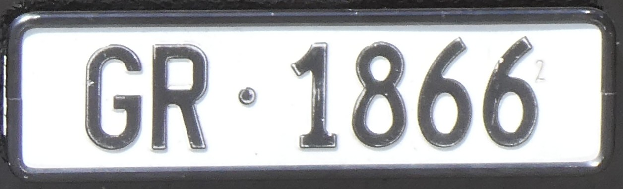(277'014) - Nummernschild - GR 1866 - am 19. Juni 2025 in Zernez, Post