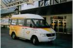 (066'631) - PostAuto Graub�nden - GR 102'404 - Mercedes (ex P 21'071) am 20.