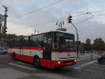 (198'773) - DPP Praha - Nr. 4084/3A8 1611 - Karosa am 19. Oktober 2018 in Praha, Pr�vnick� Fakulta