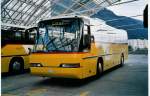 (062'215) - PostAuto Graub�nden - GR 102'393 - Neoplan (ex P 25'860) am 29.