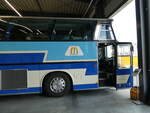 (251'039) - McDonald's, M�nchen (Auw�rter) - Neoplan am 4.