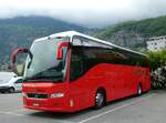 (249'971) - Closillon Tours, Monthey - VS 443'232 - Volvo (ex TMR Martigny) am 13. Mai 2023 in St-Maurice, Route du L�man