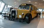 (282'981) - Aus Oesterreich: PostBus - PT 38'030 - Mercedes am 11. Dezember 2025 in Stuttgart, Mercedes-Benz Museum