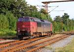Schnell den Standort gewechselt und die DB RSC MZ 1453(92 86 0101453-5 DK-RSC)auf dem Weg zum tanken festgehalten.
