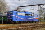 Die auffällig neue Lackierung der 151 mit der NVR Nr.91806151 029-6 D-ABEG war ein weiteres Foto wert, Pattburg 08.04.2025