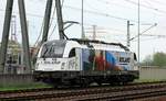 WLC 1216 955-5(ES64U4-C)  Roland  auf dem Weg Richtung HH-Waltershof/Alte Süderelbe.