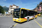 (289'451) - GrindelwaldBus, Grindelwald - Nr. 221/BE 101'221 Mercedes am 7. Juli 2026 beim Bahnhof Grindelwald