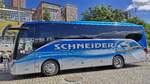 Setra S 511 HD, SO 28915, in Hamburg bei den Landungsbrücken, Schneider Reisen und Transport AG, Langendorf, Aufgenommen am 8.