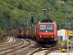 SBBC 482 001-5 mit einem Arcese-KLV kurz vor dem Halt im Bhf Kaub.